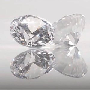 18K Gold Jewelled Disc End with a Created Diamond 